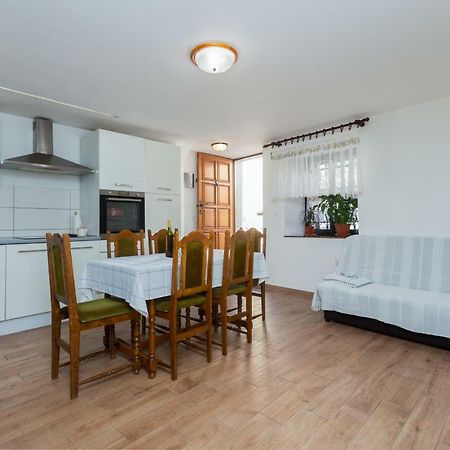 Casa Sofia Leilighet Vrsar Eksteriør bilde
